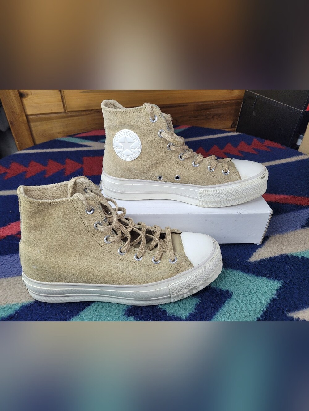 Converse Chuck Taylor All Star Lift Shoes Womens Sz 9 Tan Suede Platform A03250C